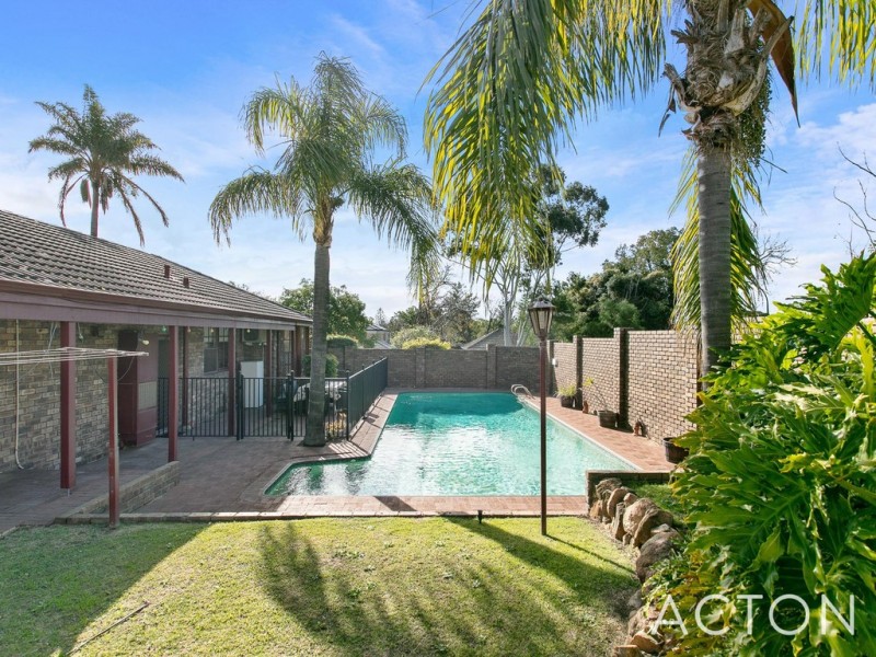 1 Alexander Place, Dalkeith WA 6009