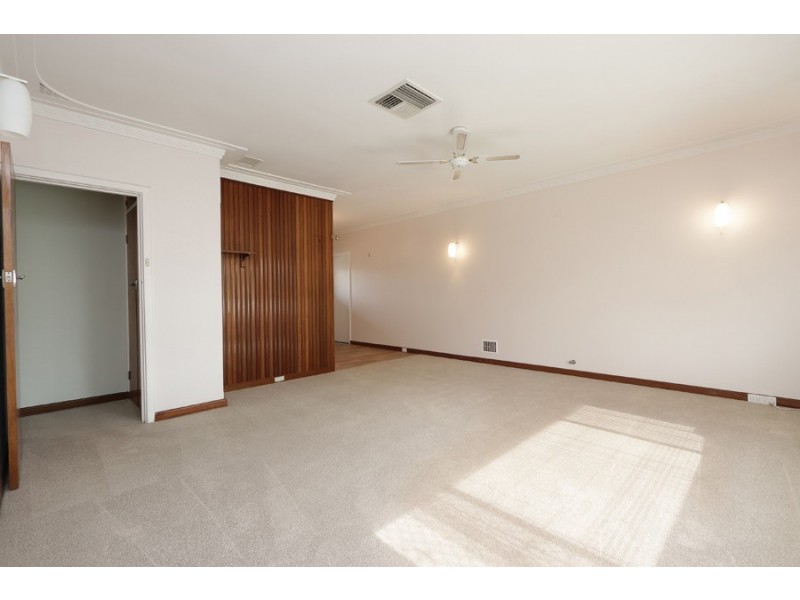 3B Calgary Street, Ardross WA 6153