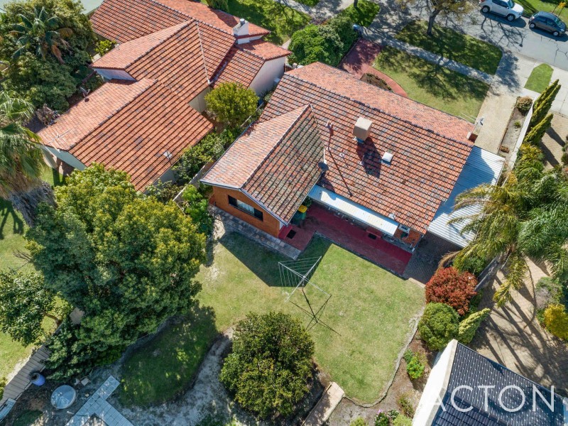 25 Fletcher Street, Applecross WA 6153