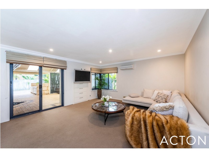 14 Barblett Way, Kardinya WA 6163