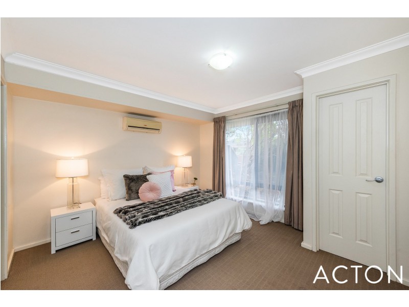 14 Barblett Way, Kardinya WA 6163
