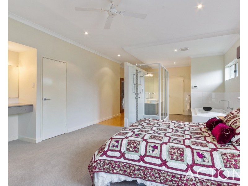 62 Beamish Ave, Brentwood WA 6153