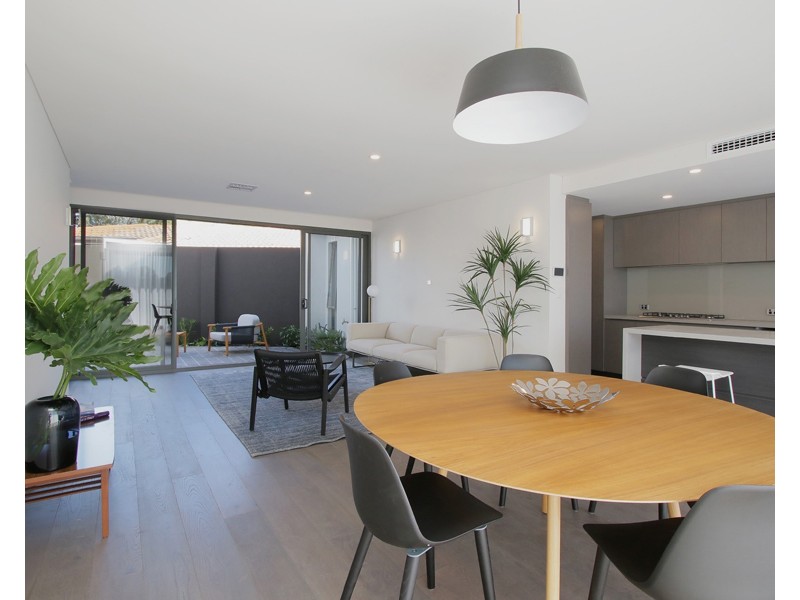 4C Links Road, Ardross WA 6153