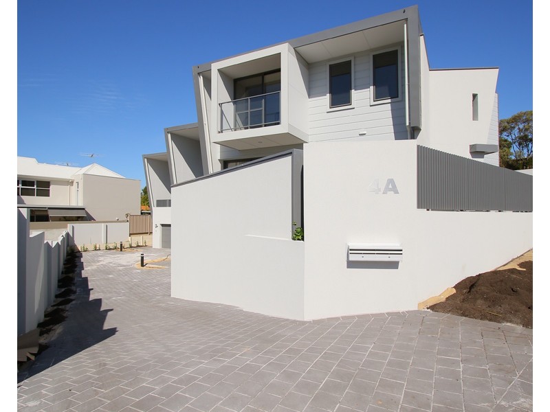 4C Links Road, Ardross WA 6153