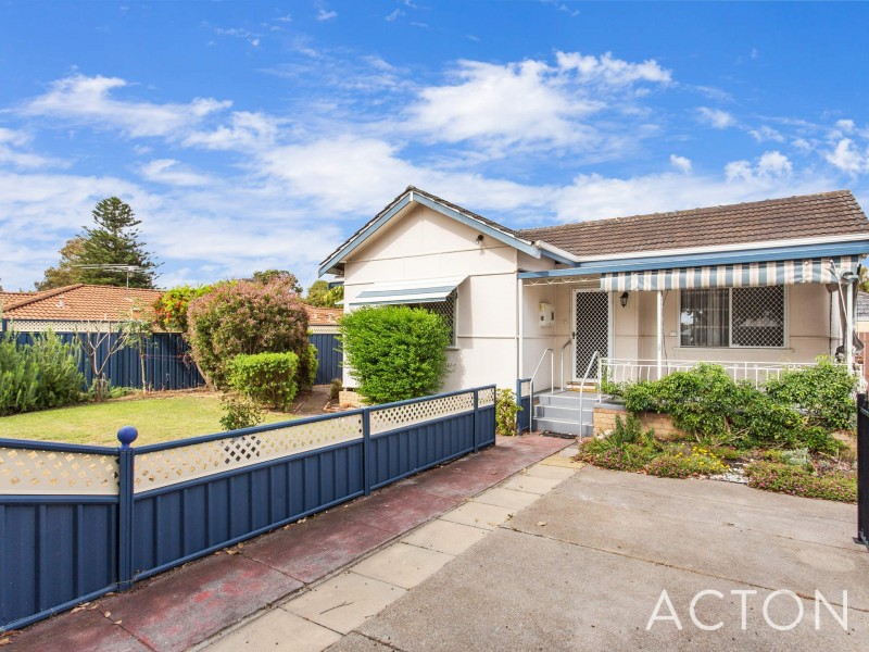 56 Moolyeen Road, Brentwood WA 6153