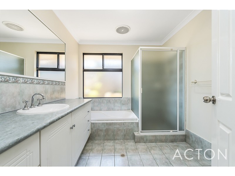 24B Minilya Avenue, White Gum Valley WA 6162