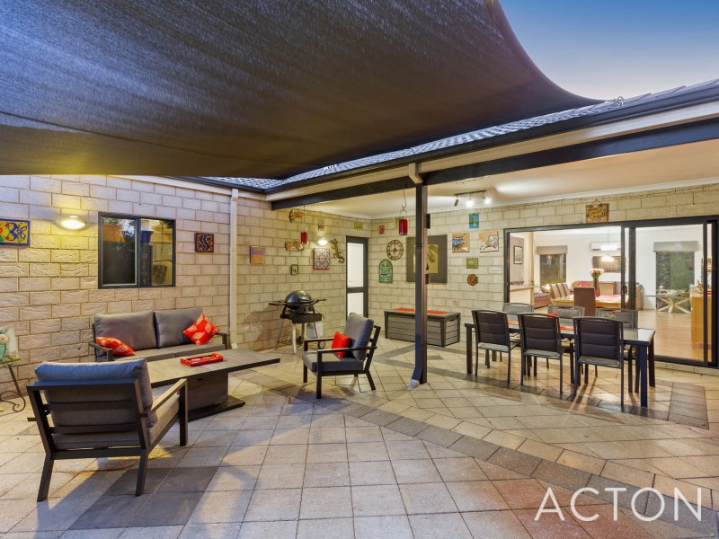 10A Brian Ave, Mount Pleasant WA 6153