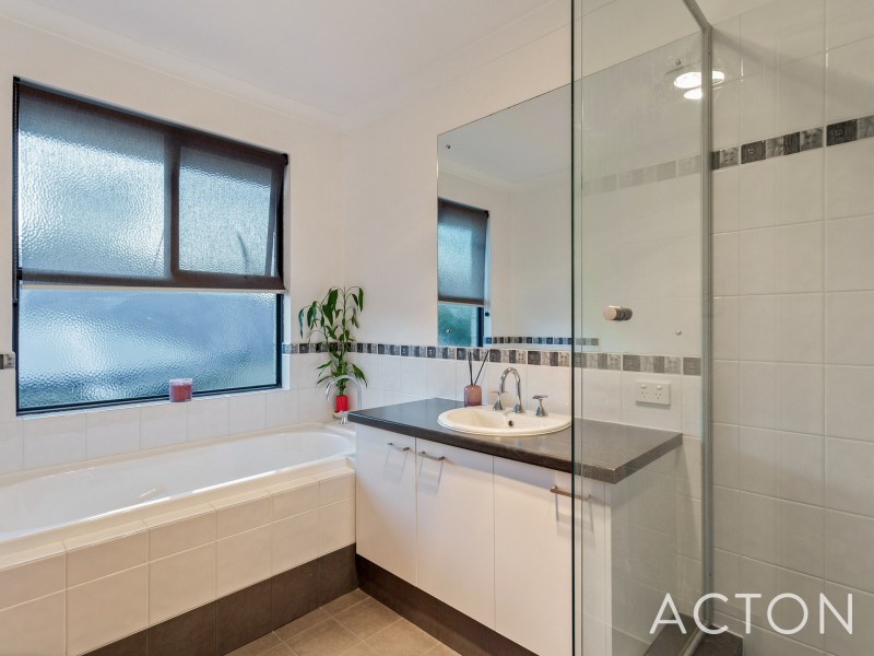 10A Brian Ave, Mount Pleasant WA 6153