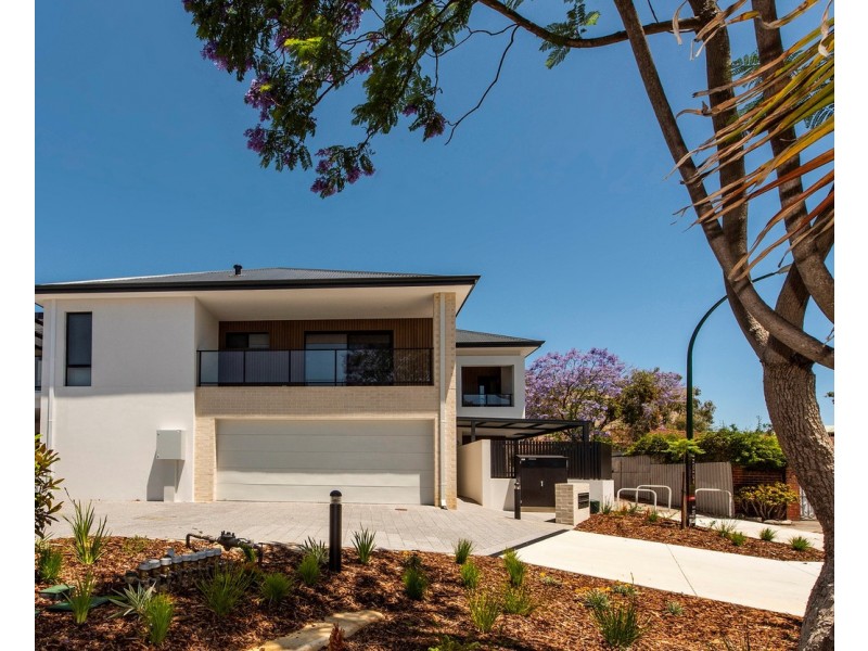 1/8 Lealt Place, Ardross WA 6153