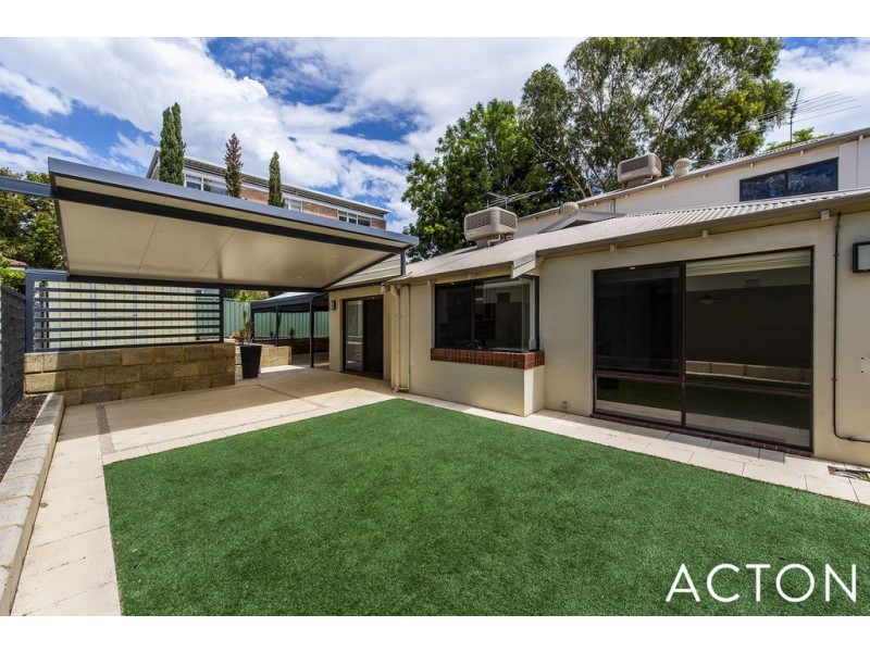 43B Tweeddale Rd, Applecross WA 6153