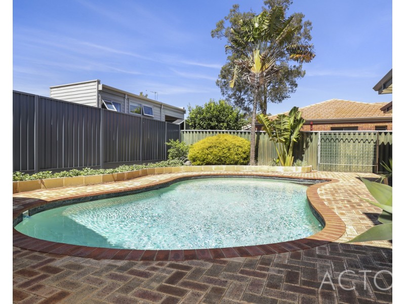 11a Shirley Avenue, Mount Pleasant WA 6153