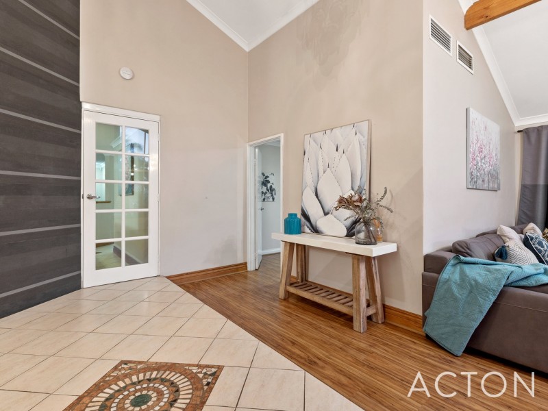 26 Barcombe Way, Leeming WA 6149