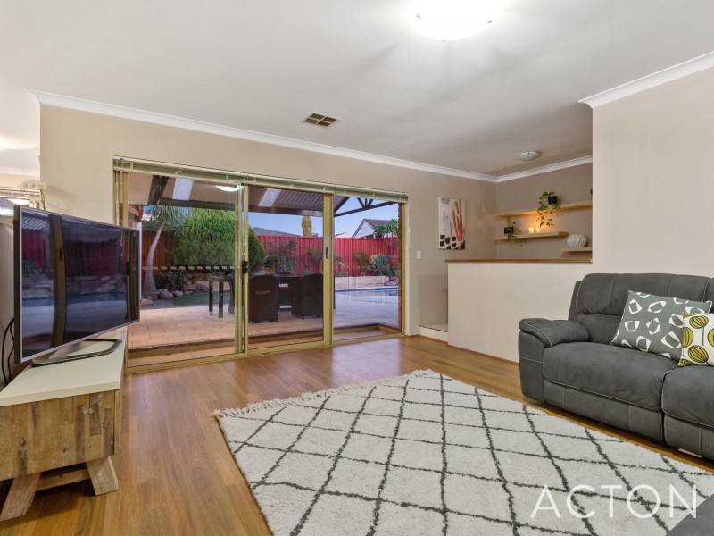 26 Barcombe Way, Leeming WA 6149