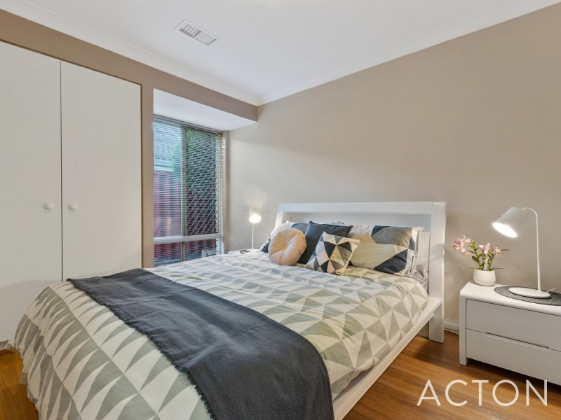26 Barcombe Way, Leeming WA 6149