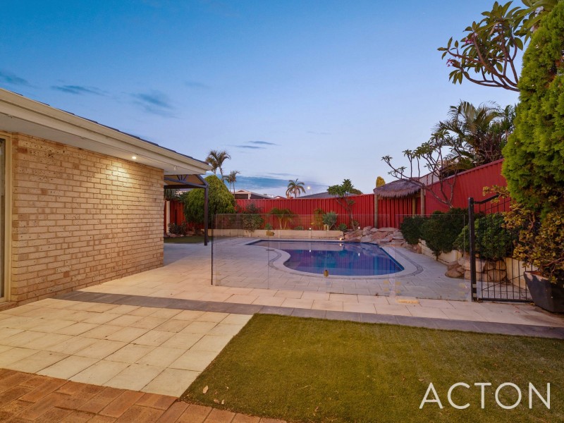 26 Barcombe Way, Leeming WA 6149