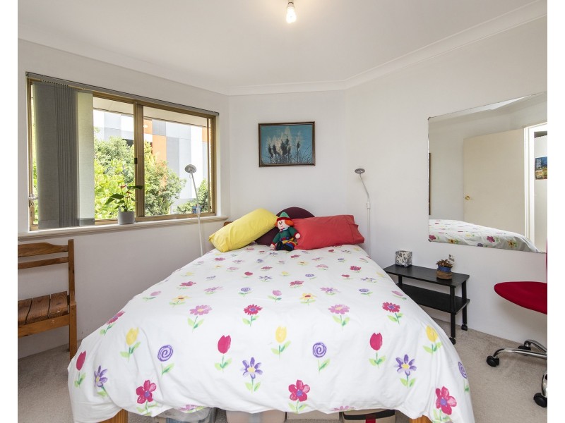 3/2 Riseley Street, Applecross WA 6153