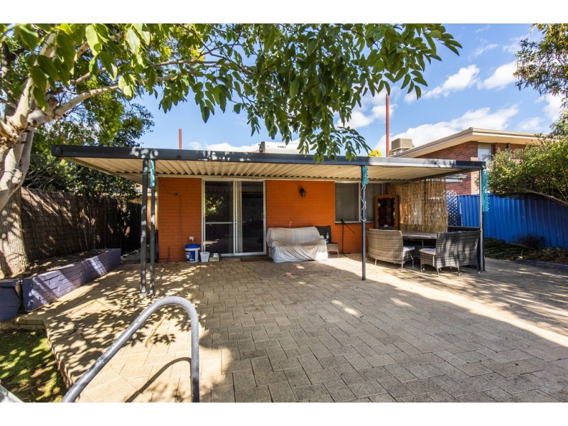 33A Rankin Way, Booragoon WA 6154