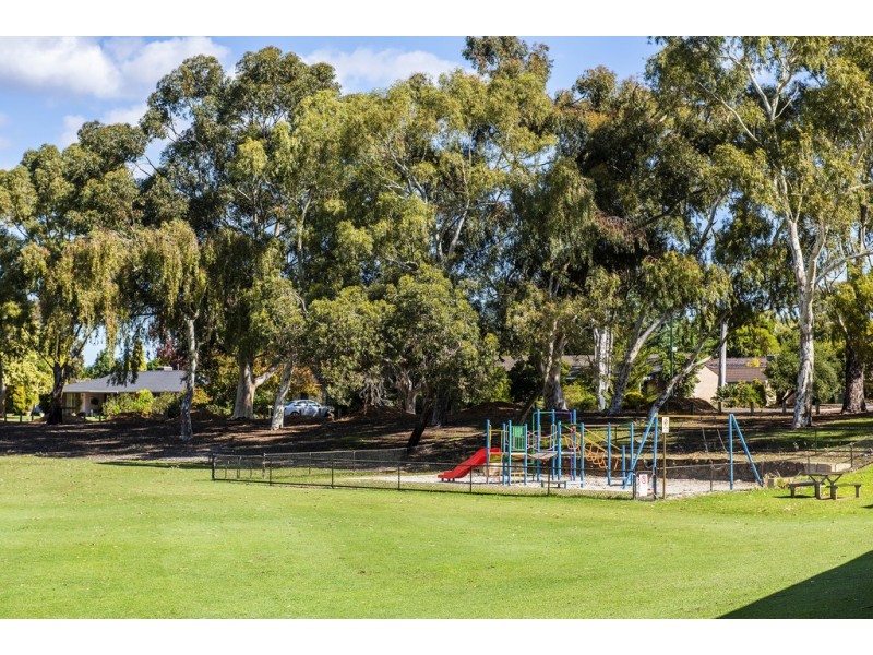 33A Rankin Way, Booragoon WA 6154