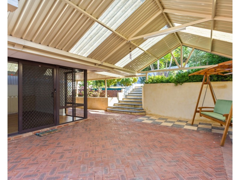 4 Steffanoni Place, Kardinya WA 6163