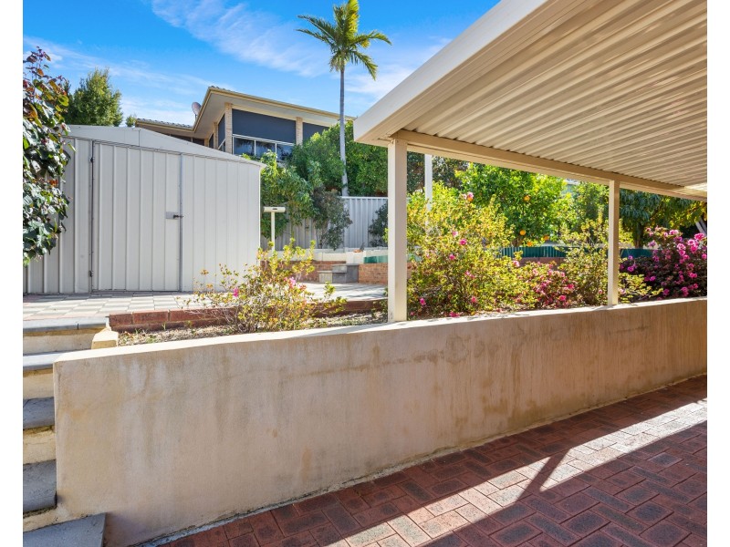 4 Steffanoni Place, Kardinya WA 6163