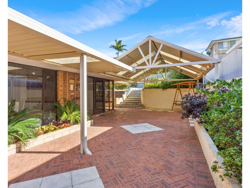 4 Steffanoni Place, Kardinya WA 6163
