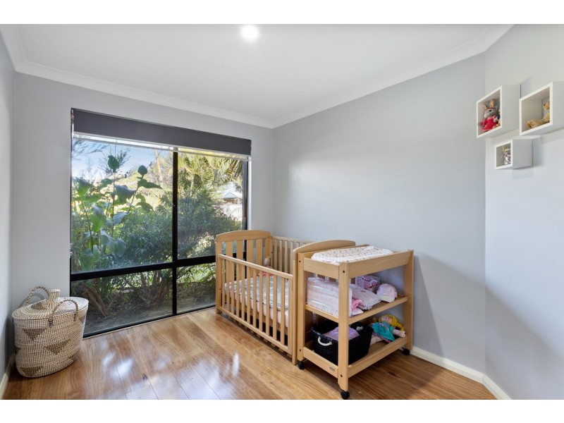 7 Coomer Elbow, South Guildford WA 6055