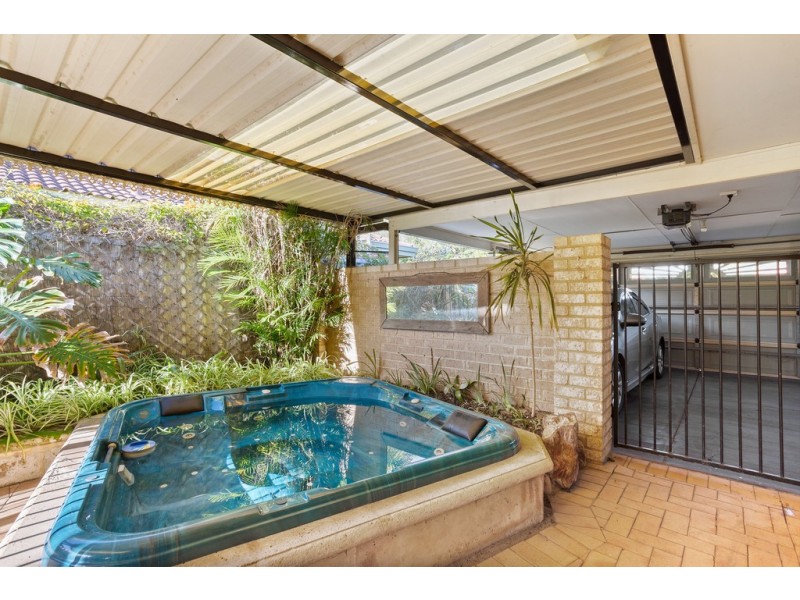 7 Coomer Elbow, South Guildford WA 6055