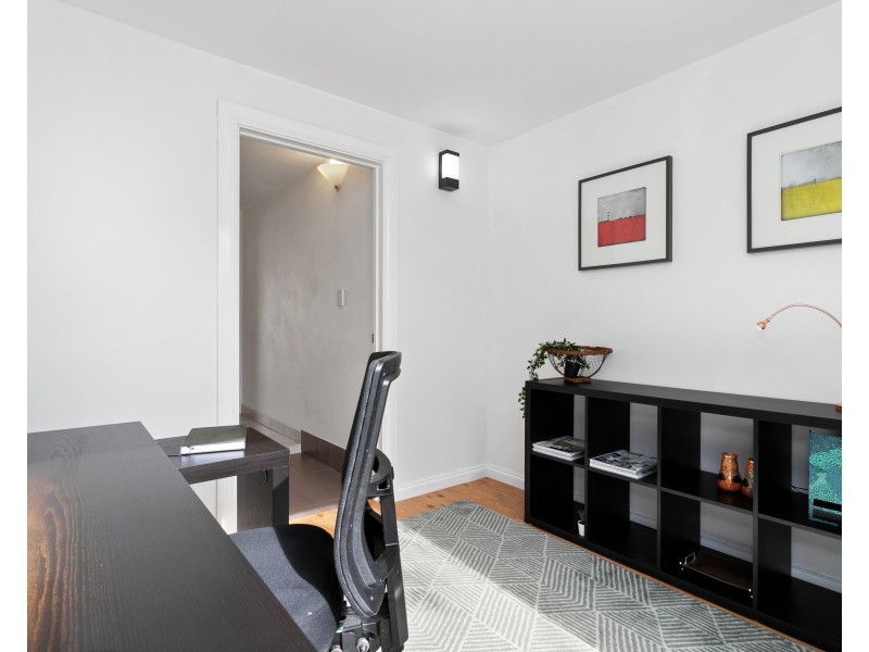 6/1 Lentona Rd, Attadale WA 6156