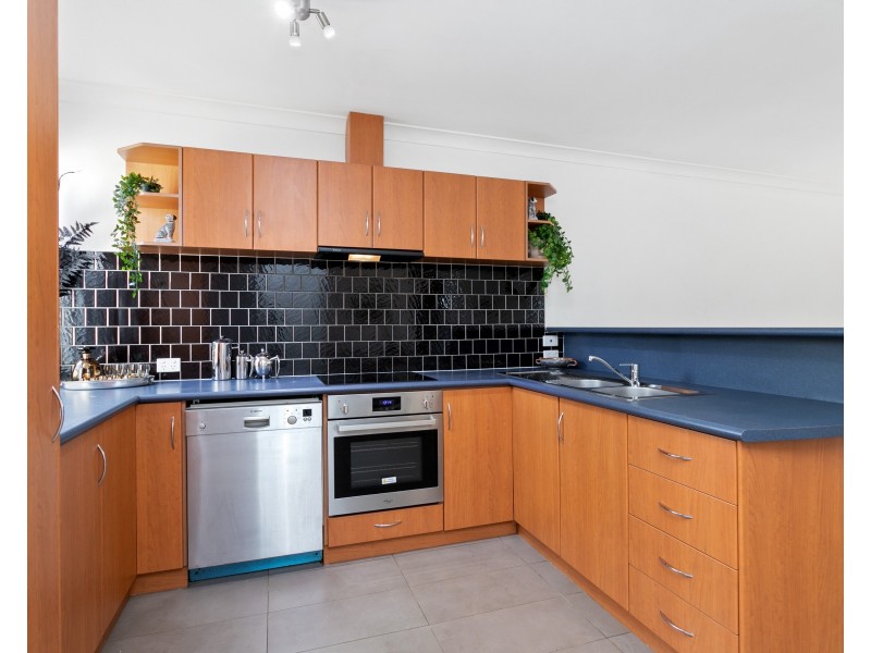 6/1 Lentona Rd, Attadale WA 6156
