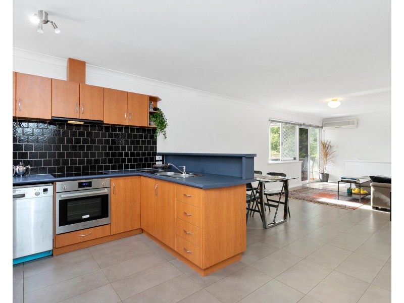6/1 Lentona Rd, Attadale WA 6156