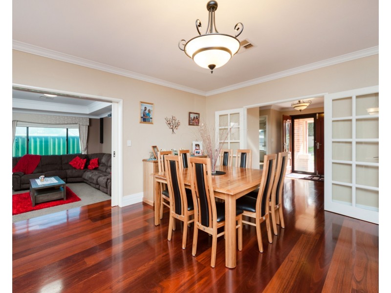 2A Frederic Street, Helena Valley WA 6056