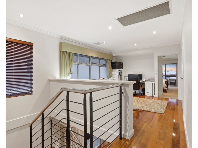 47 Brian Ave, Mount Pleasant WA 6153