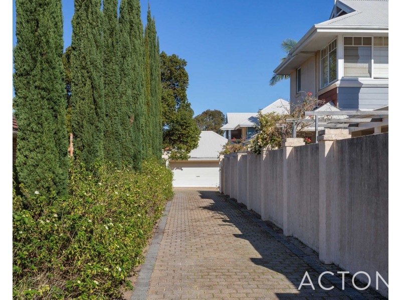 5a Regent Way, Mount Pleasant WA 6153