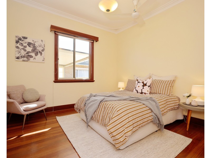 152 Edmund Street, Beaconsfield WA 6162