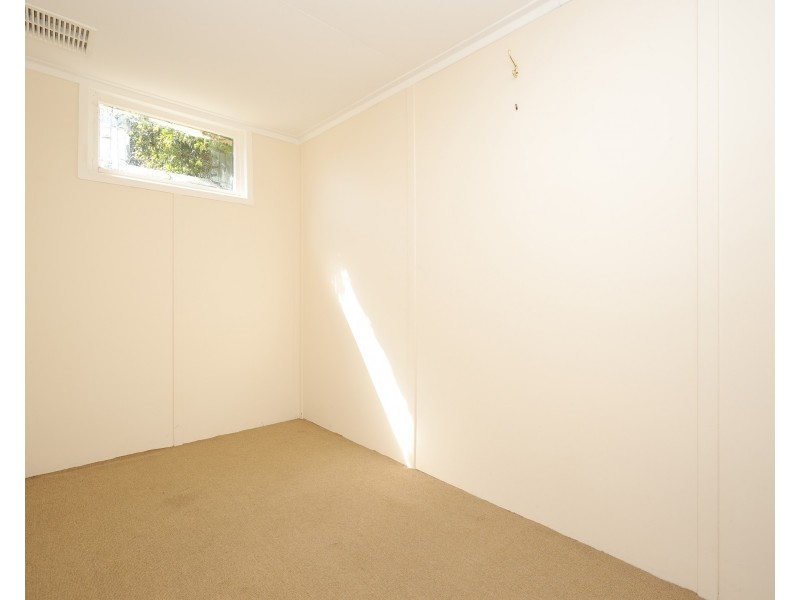 152 Edmund Street, Beaconsfield WA 6162