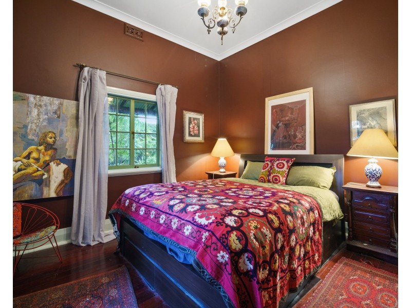 4 Almond Street, Guildford WA 6055