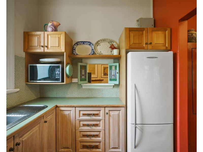 4 Almond Street, Guildford WA 6055