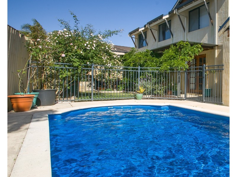 22A North Lake Road, Alfred Cove WA 6154