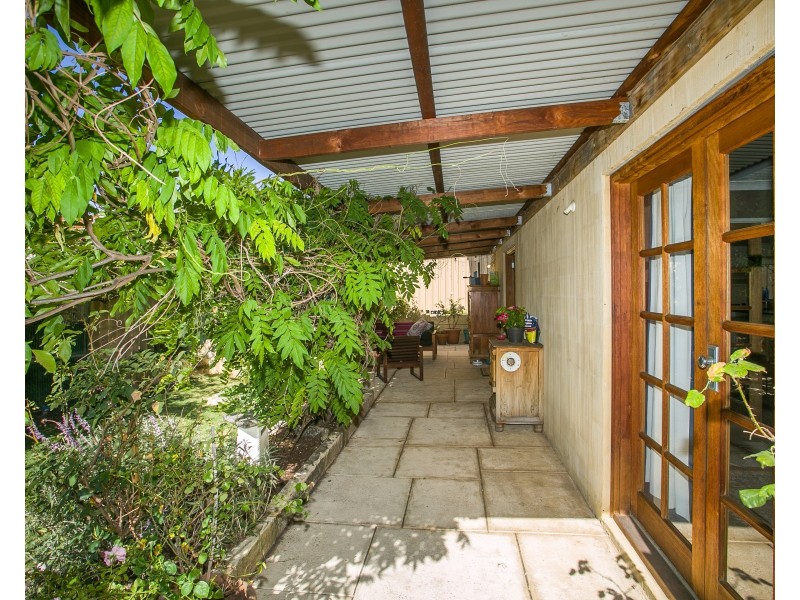 22A North Lake Road, Alfred Cove WA 6154