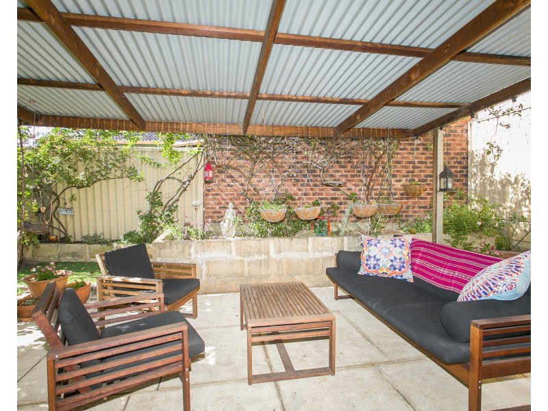 22A North Lake Road, Alfred Cove WA 6154