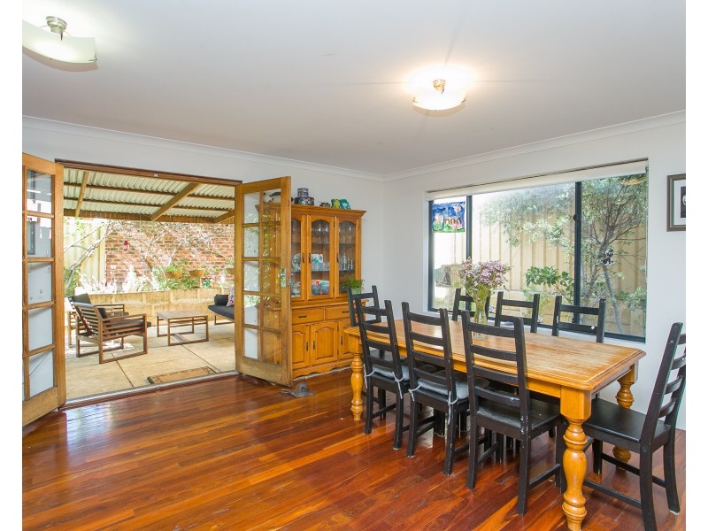 22A North Lake Road, Alfred Cove WA 6154