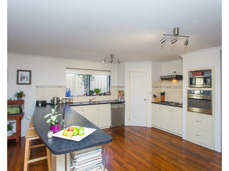 22A North Lake Road, Alfred Cove WA 6154