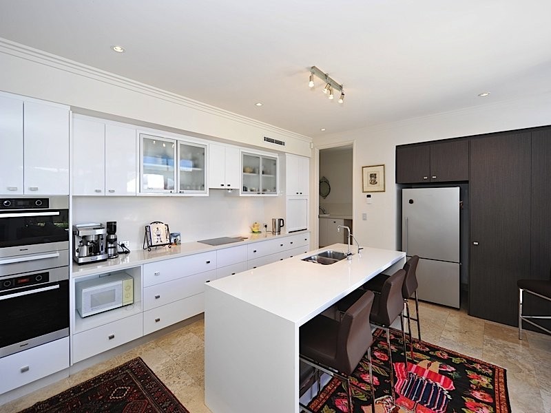 10B Crewe Street, Bicton WA 6157