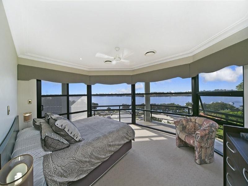 6 Stoke St, Mount Pleasant WA 6153