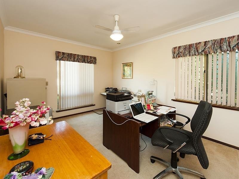 28 Potts St, Melville WA 6156