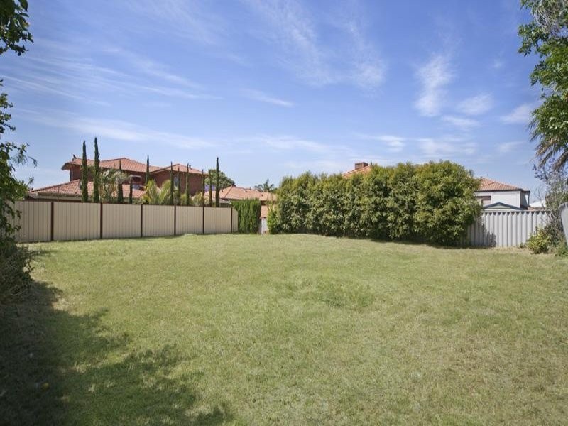 15B Gunbower Road, Mount Pleasant WA 6153