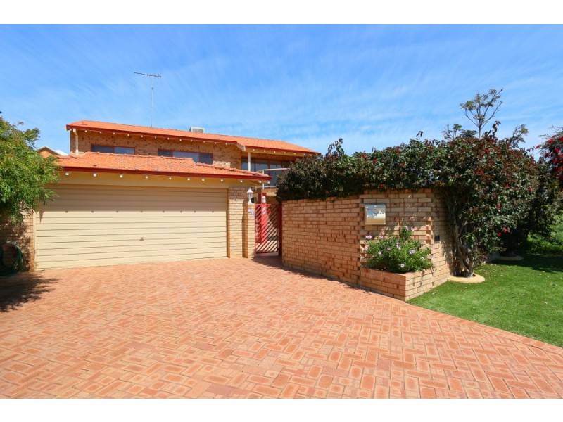 30 Swan Road, Attadale WA 6156