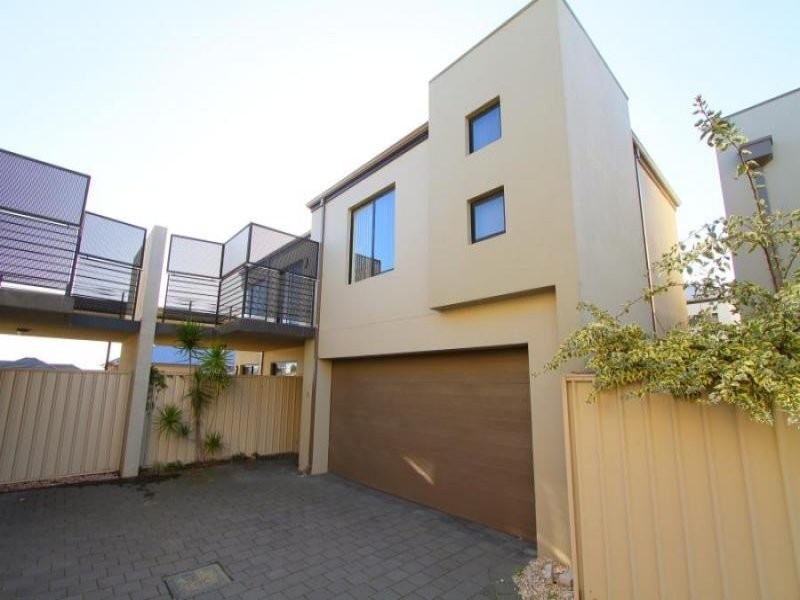 2/56 Spinnaker Heights, Yangebup WA 6164
