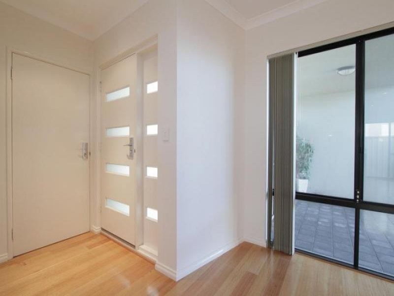 2/56 Spinnaker Heights, Yangebup WA 6164
