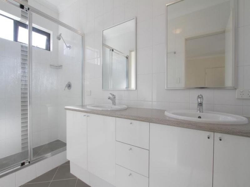 2/56 Spinnaker Heights, Yangebup WA 6164